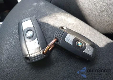 2014 BMW X1 xDrive28I from USA, damaged, VIN WBAVL1C5XEVY16490